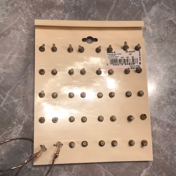 NWT. Set of 20 pairs of Earrings by Mudd - Picture 4 of 5